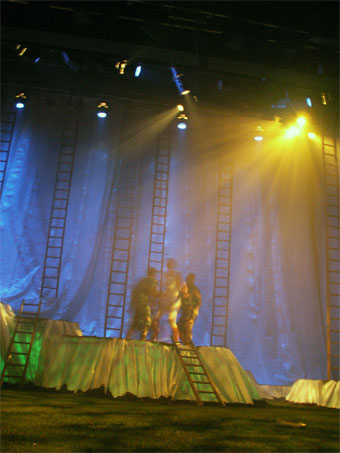 Harlow Playhouse. A Midsummer Nights Dream Design - Malvern Hostick Copyright ©. 