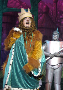 Harlow Playhouse. Designer Malvern Hostick. Wizard of Oz. Ritchie Parrott.